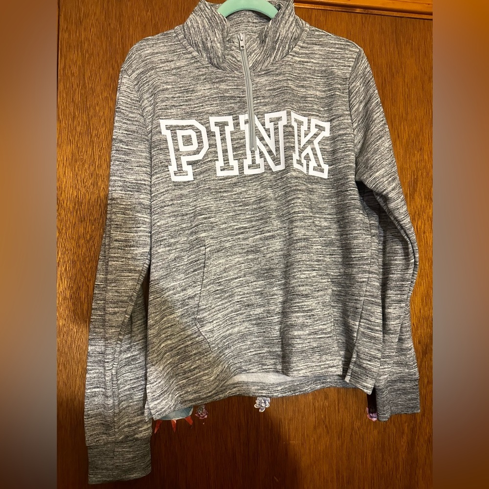 VS PINK Pullover Sweater Size L